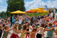 DONIKKL-Crew-Kinderlieder-Kinderprogramm-Polonaise